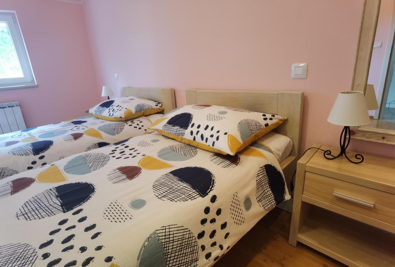 Pićan Apartment Luce מראה חיצוני תמונה